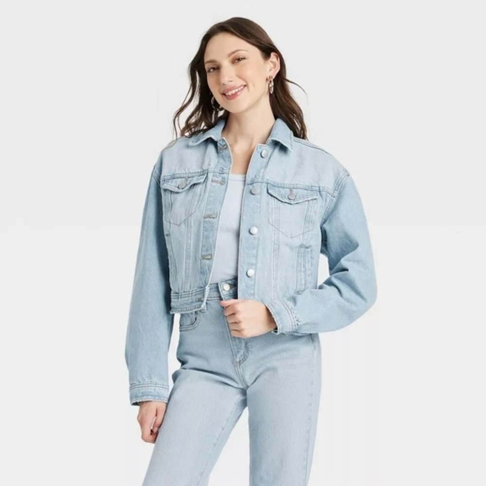 XS Blue Women's Universal Thread Cropped Denim Trucker Jacket New With Tags